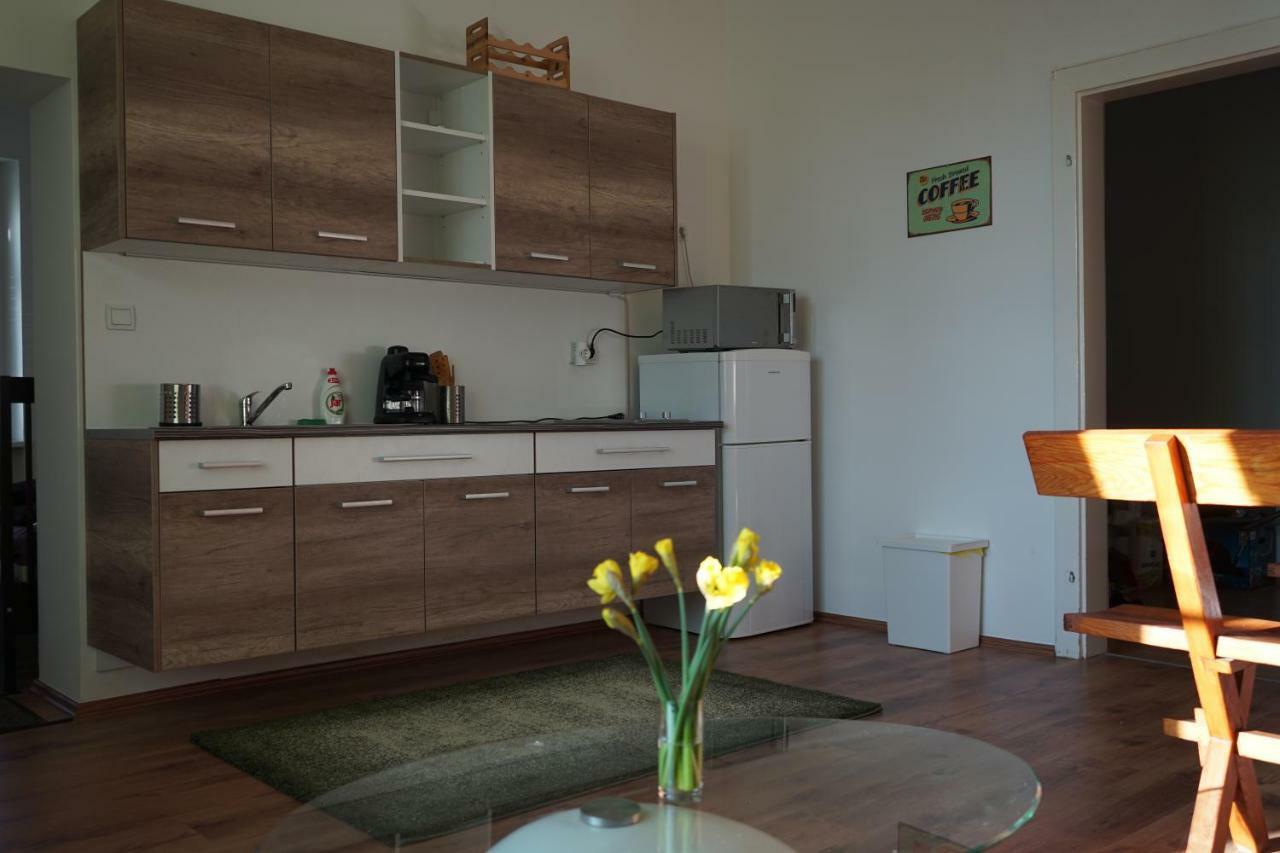 Arnie Apartman 아르놀드슈타인 외부 사진